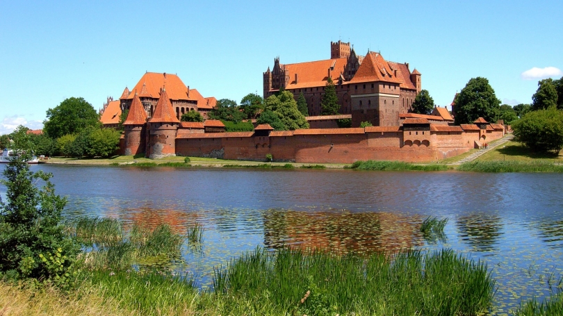 1. Malbork Castle (143,591 sqm)